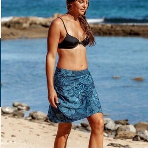 Rip Skirt Hawaii Wrap Skirt in Maui Moonlight size XL